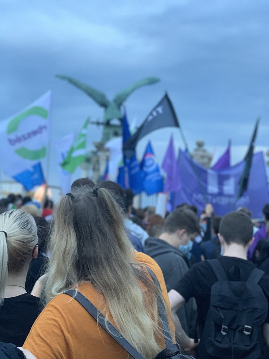 f_katona's tweet photo. The Hungarian govt’s understanding of the #ruleoflaw apparently doesn’t include #mediafreedom. #indexhu is no longer independent. Resignations en masse by good journalists with backbones. https://t.co/lltQRl0Vvk