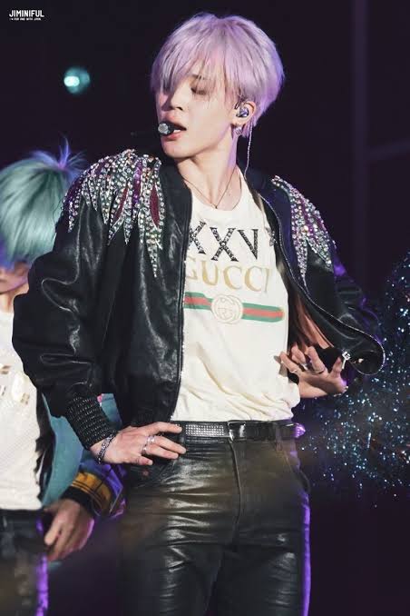 jmguki's tweet photo. purple haired #jimin was something else https://t.co/HA6xDzeu1z