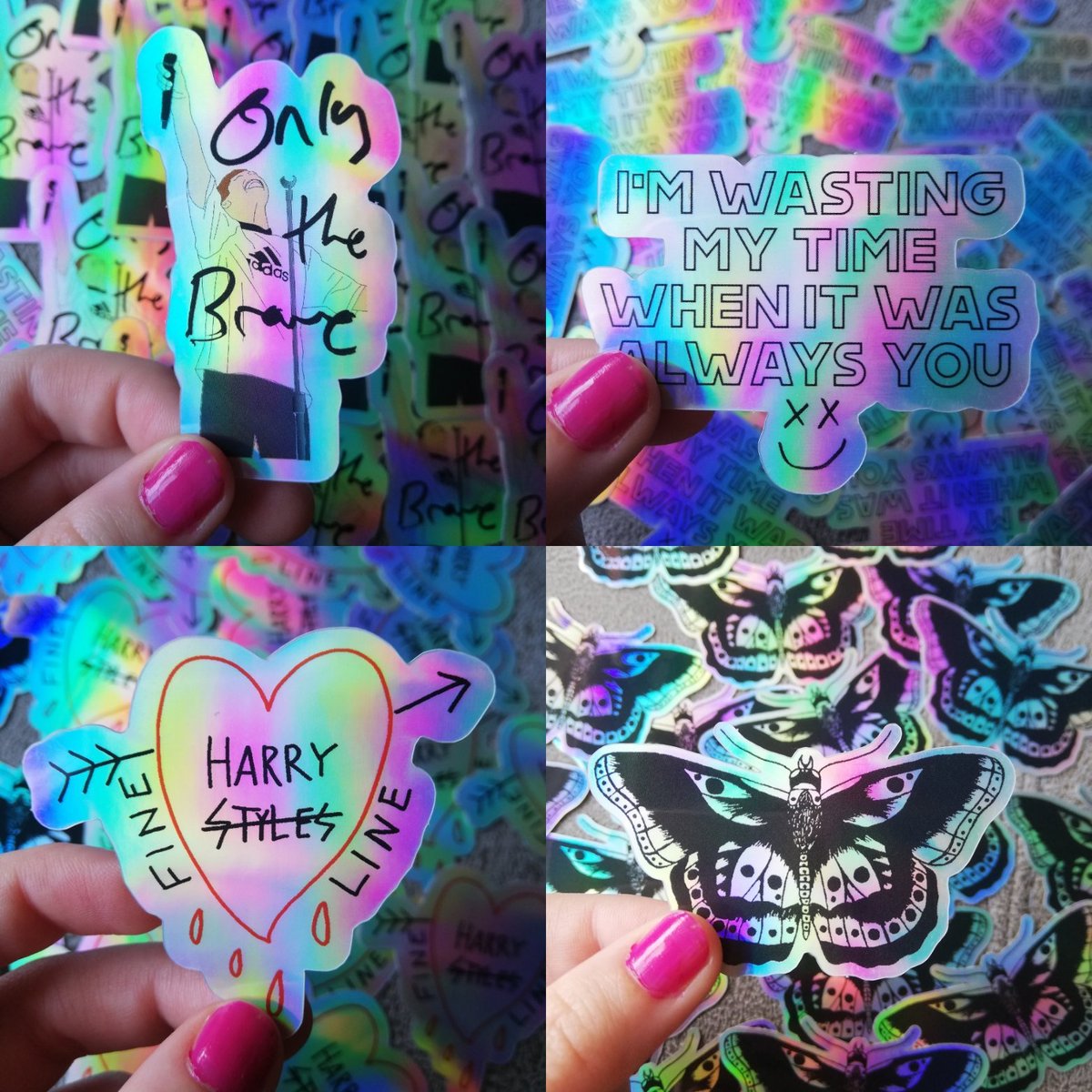 FangirlStickers's tweet photo. ✨SPECIAL 1D GIVEAWAY✨

In honor of one direction's 10 year anniversary i wanted to do a small giveaway. Winner gets to choose 1 of these niall, louis or harry stickers! 

Rules:
★ Rt + reply with your fav 1D song
★ Tag 2 friends
★ Follow me https://t.co/CxZjSYCsZD