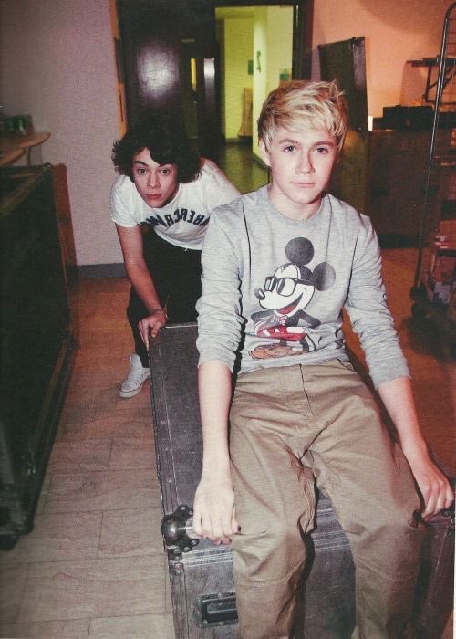 camixniall's tweet photo. siete la cosa più bella che mi sia capitata in questo periodo di merda
#10YearsOfOneDirection #10YearsOf1D https://t.co/z4A46rUhAf