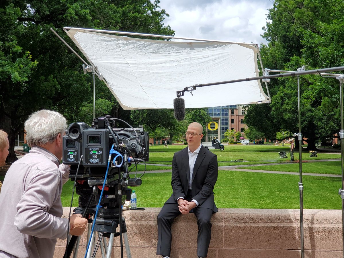 Testing buildings may be the key to getting the economy going, says Kevin Van Den Wymelenberg, whose innovative work in our Institute for Health in the Built Environment was featured today on <a href="/GMA/">Good Morning America</a>  fal.cn/39lsB
<a href="/UO_IHBE/">Institute for Health in the Built Environment</a>