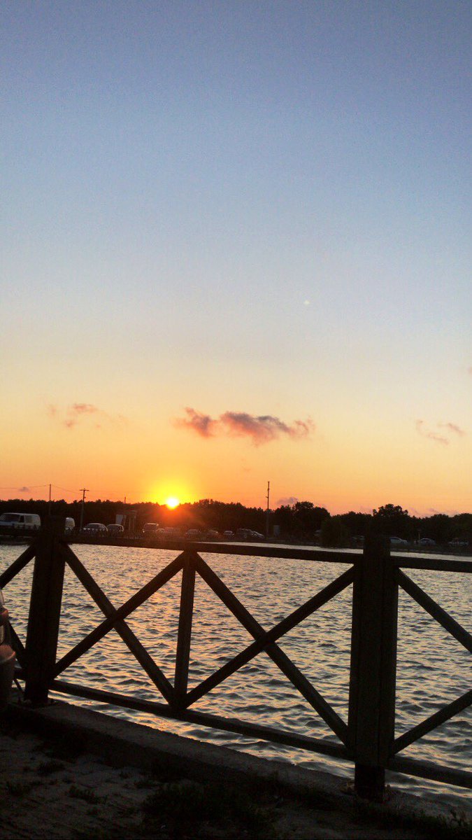 fato_as's tweet photo. 🌙 https://t.co/tOVM6yYgfl