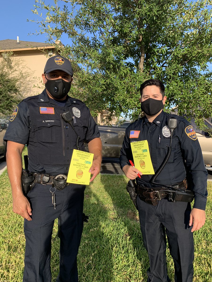 mylaredopd's tweet photo. Reminding residents to #locktakehide. Car burglaries on the rise at apartment complexes. Please make it a habit to secure ๐ your vehicles.
#PreventCrime #LockYourCarLaredo #ItsPrettySimple https://t.co/LNHW5CCAZN