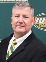 On June 17, two of the university’s longest-tenured coaches were released without any known explanation. To read more click on the link below

liupostpioneer.com/students-upset…

#liupost #football #finsup #sharks