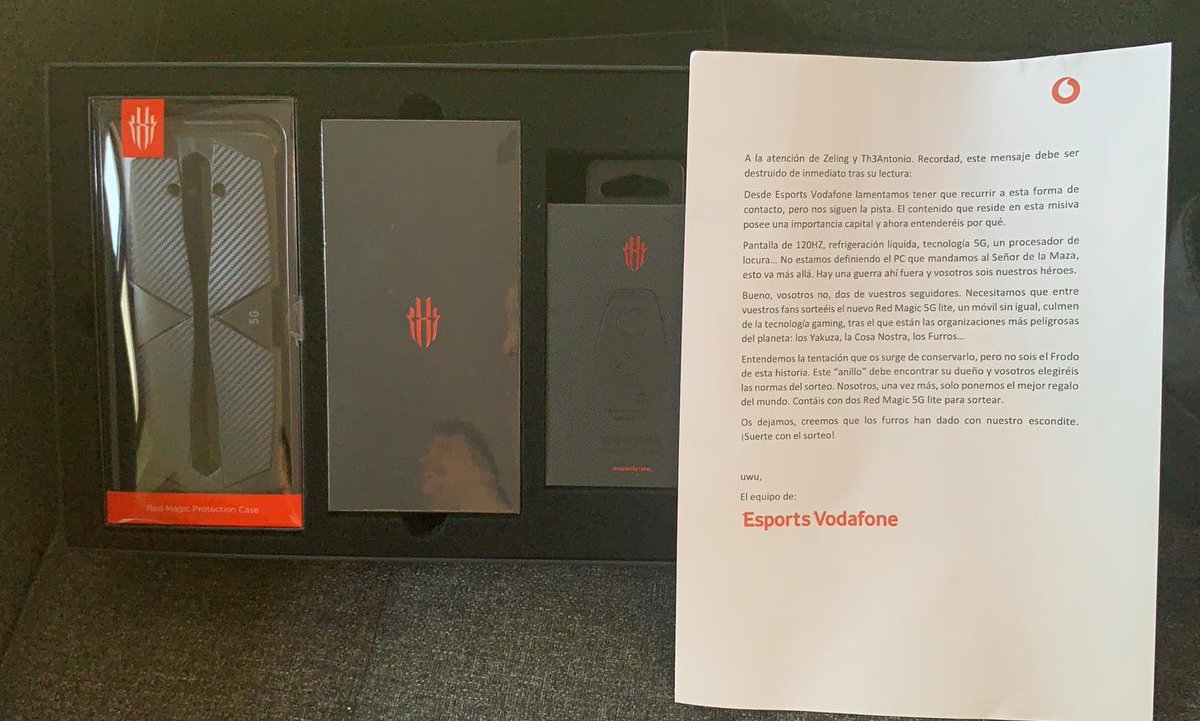 Gente, pues me la han liado como a Manute. @esportsvodafone me acaba de enviar un teléfono gamer RedMagic 5G Lite y tiene pintaza, pero tengo que sortearlo entre vosotros... ¿Quién quiere?
Encima ahora que viene Wild Rift... 👀