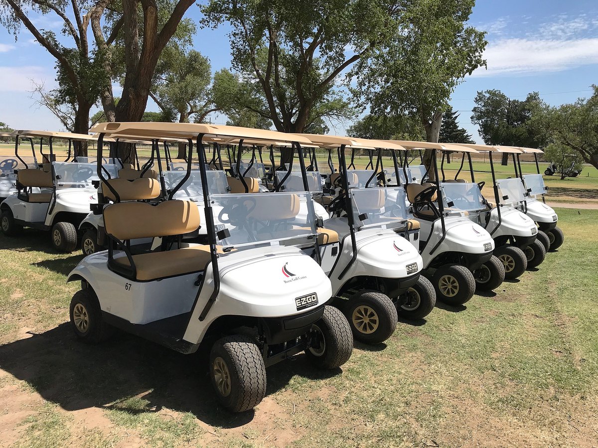 EZGOvehicles's tweet photo. #FleetFriday coming to you from Reese Golf Center in Lubbock, TX. That's a good looking fleet! #FleetFriday #EZGOLiveLarger https://t.co/vzEOAXwDa6