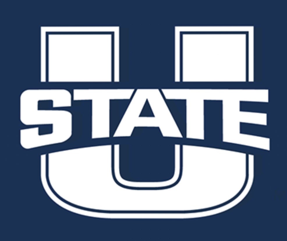 creyton_cooper's tweet image. After talking with @CoachBodie4 I’m extremely excited to say I’ve earned an offer to play at Utah State!⚪️🔵 #AggiesAllTheWay 🐮