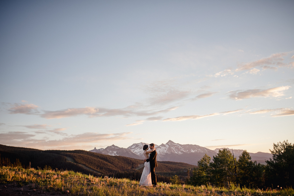 Telluride Weddings tweet media