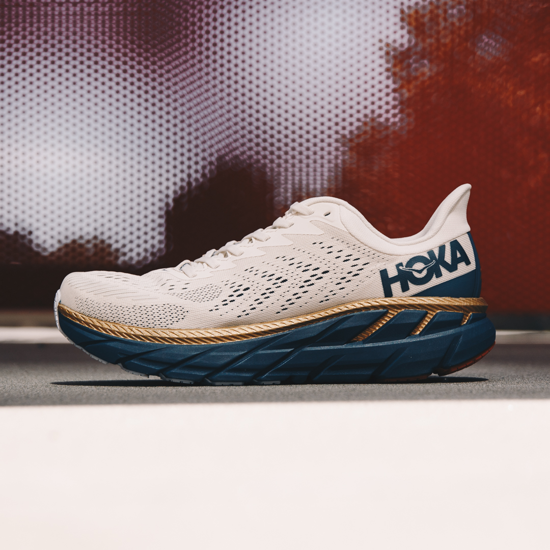 hoka one one clifton 7 tofu