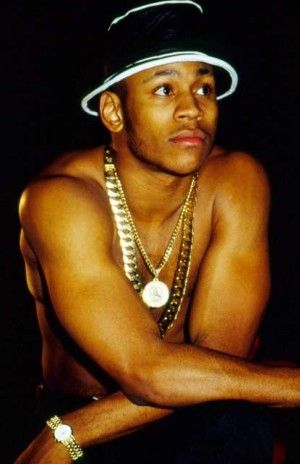 firefire100's tweet photo. swag?  you want to address swag?

look at his drip!!!!!!!!!!!!!!!
#llcooj is a RAP GAWD https://t.co/9xUQYPUVPW