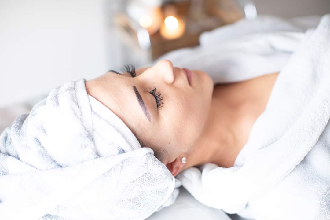 expertbeautysa's tweet photo. All our equipment is sterilised and we always use fresh linen! These are just some of the safety measures that we have in place to protect our clients and staff. 

Book your session with us today: 073 152 6452

#FridayMotivation #XpertBeautyWellness https://t.co/NOOGA9LksJ
