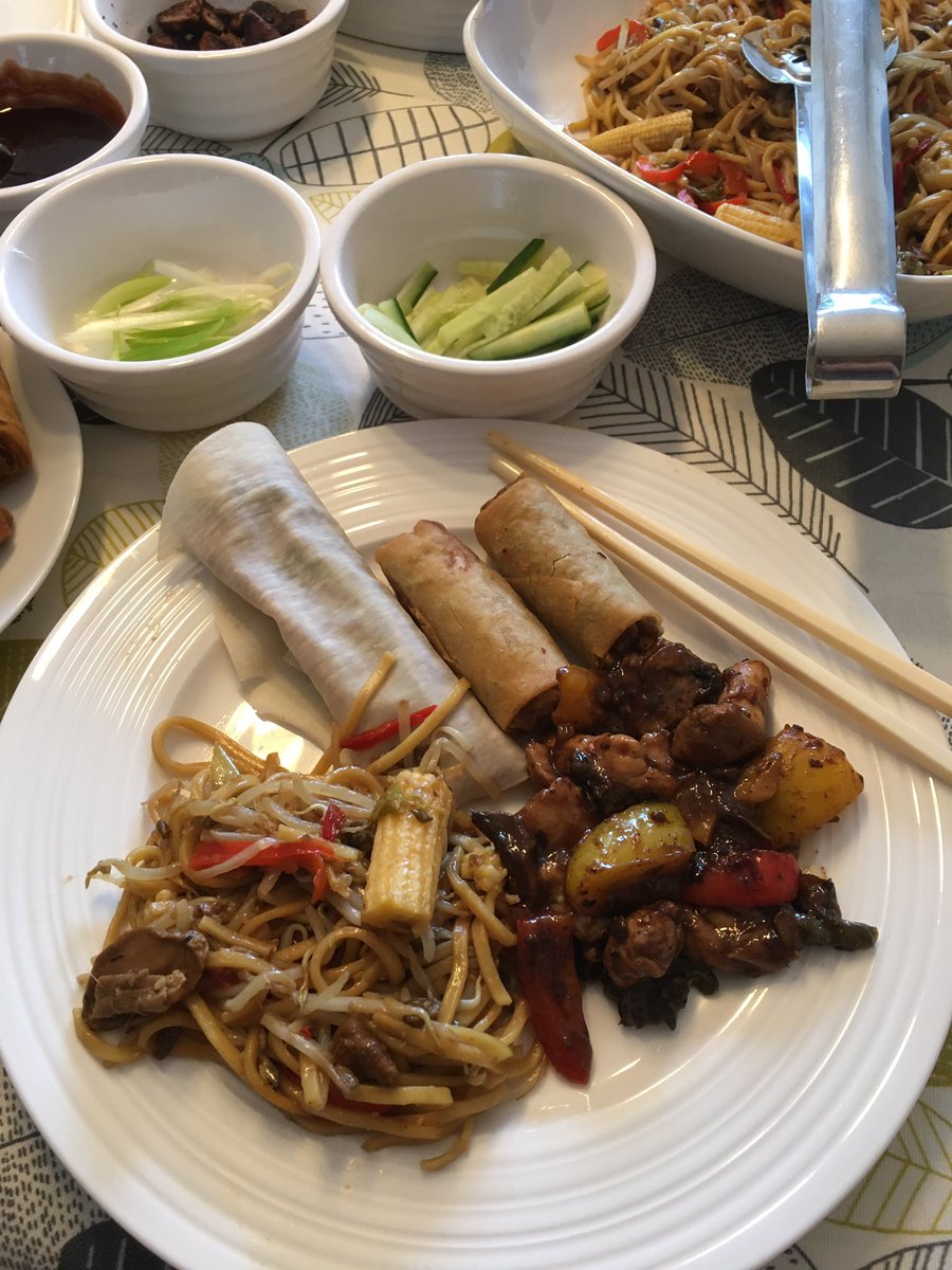 MaxChoud's tweet photo. #Bakes&Treats #OrangeHazleNutCake🎉#LambHarissa #KaleDhal #GarlicNaan #ChickenBlackBean #DuckSpringRoll #SpicyNoodles #GarlicEggCups......TasteBud delights😋 #TwitterBakeAlong #FamilyFood #SmileLaughDaily💞#EveryDayCounts #StaySafe https://t.co/tWx0hKfEU9