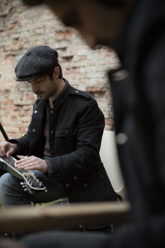 imnly's tweet photo. Iโm Not Like You
{2013 music reading with Asso Stefana}
๐ท by @naphta
โข
#imnotlikeyou #imnly #asso #assostefana #vittoriobongiorno #cigarboxguitar #music #reading #roccaravaldino https://t.co/zU7EOSErNj