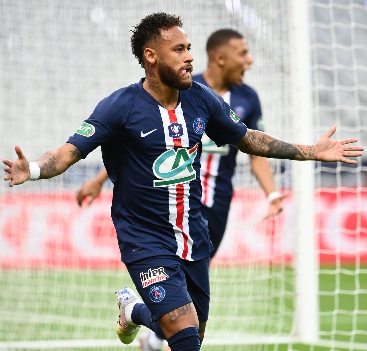 Goal On Twitter Mbappe Shot Saved Neymar Scores The Rebound Psg Have An Early Lead In The Coupe De France Final Psgasse