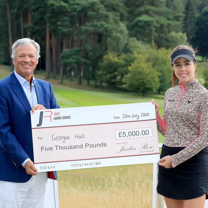 bearwoodlakes's tweet photo. We're still buzzing from hosting the @RoseLadiesGolf. We're thrilled to receive such lovely comments from the players about the great condition of the course. A massive shout out to our amazing greenkeeping team 👏🏻
#bearwoodlakes #roseladiesseries #JustinRose99 #georgiahall https://t.co/VMEuqKElM0