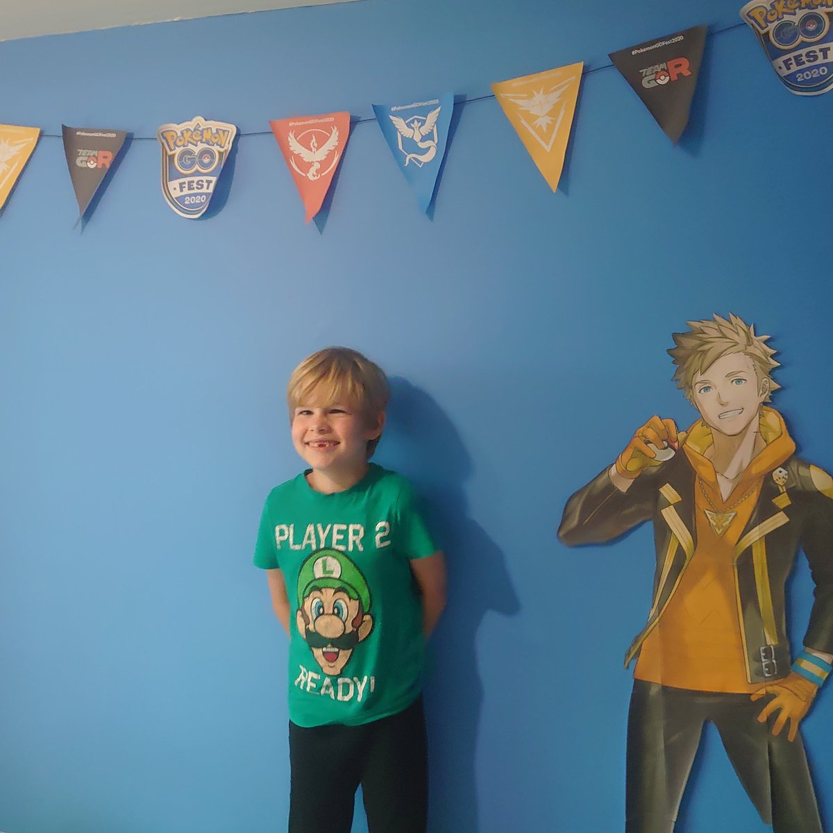Nerdy_Graham's tweet photo. @PokemonGoApp Son is all ready for Pokémon Go fest 2020 tomorrow. Hoping to catch them all!
#PokemonGO #Pokemon #PokemonGOFest2020 #gofest2019 #PoGO #gottacatchemall #teaminstinct #teamvalor #teammystic #instinct #valor #Mystic #funweekend #funweekendahead #Niantic https://t.co/p6NEwSw1cR