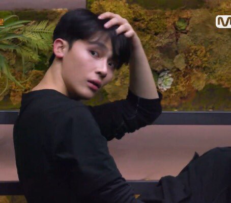 Enhypen2020Fan's tweet image. Y’all please consider voting for Nicolas he’s soooo talented🥺💘#ILAND #ILAND_EP5