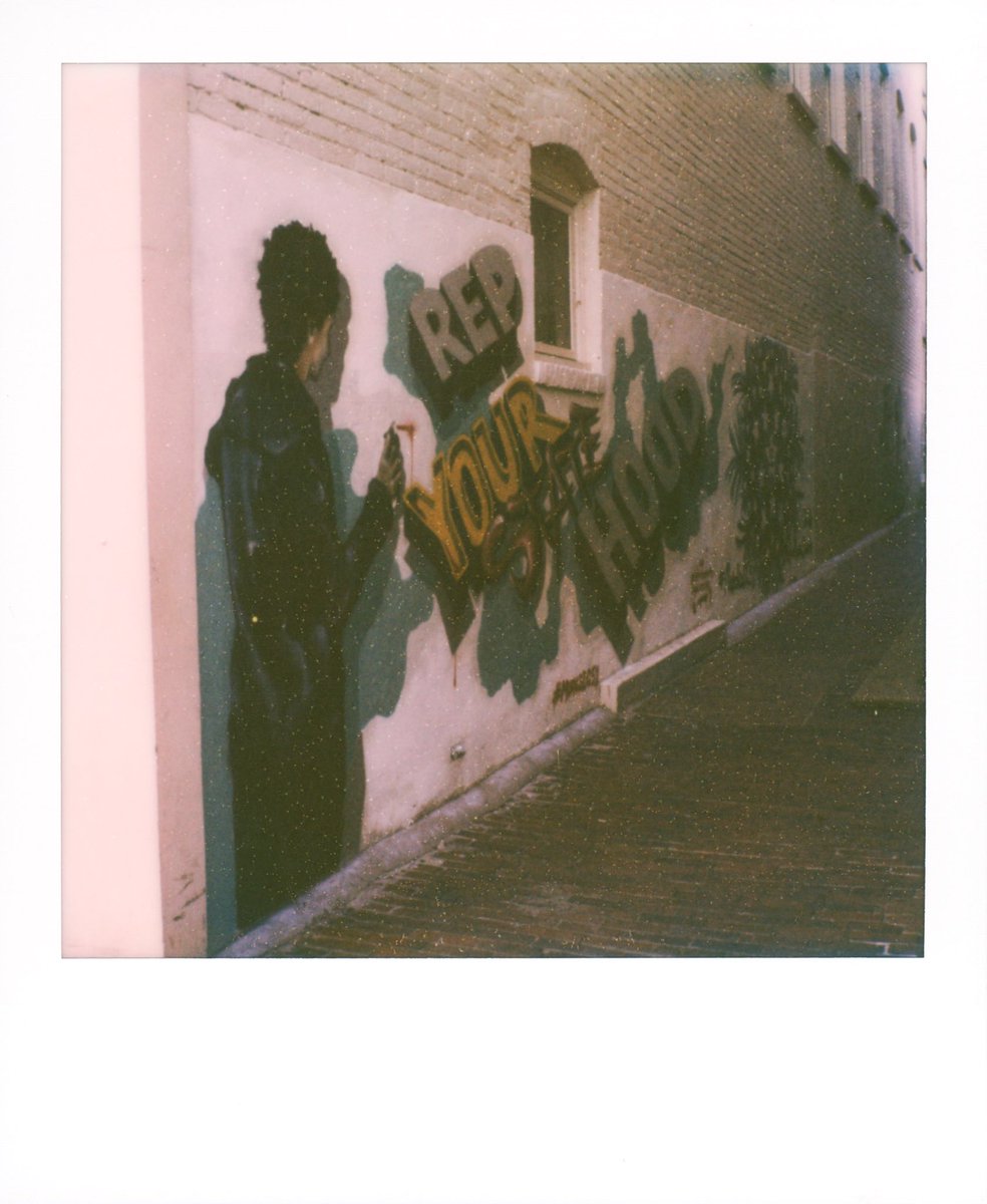 StephaneChongCH's tweet image. Rep your hood
#polaroid #mintcamera #instantfilm