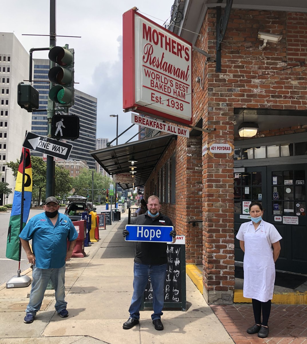 hopephotoprj's tweet photo. "Whatever I do, I hope it's quality, I hope it's something that's class." Garth Brooks
@MothersNOLA #poydrasstreet cooking up #localcuisine with class since 1938 w/ #TheHopePhotoProject @hopefornola #eatlocal #traditions #worthwaitinginline πΈ #JonathanFerrara prjctmgr @megankoza https://t.co/doPUj9XO8i