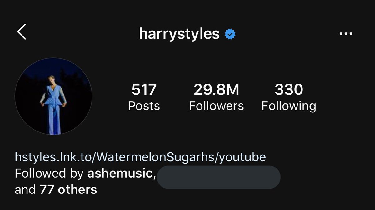 alkuwaryyy's tweet image. FIRST LIAM AND HIS BIO, NOW HARRY AND HIS NAME! WHATS NEXT? 

#10YearsOf1D   
#10YearsOfOneDirection   
#DIRECTIONERSBREAKTHEINTERNET