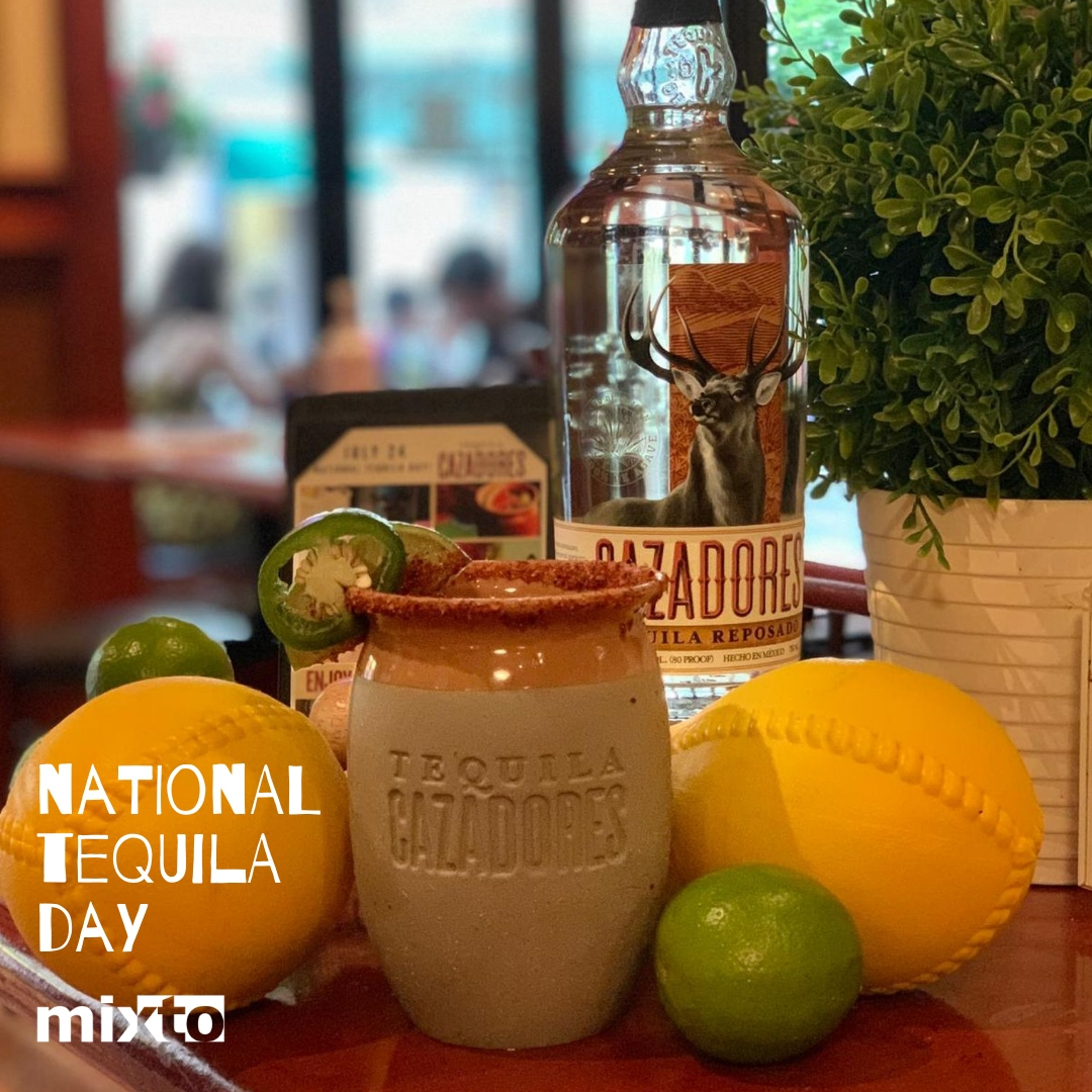 🍹 Today Mixto is hosting a #cazadores special for national tequila day. Everyone who orders a  spicy margarita in a “cantarito” for $9 will enjoy this delicious drink and can keep the cup. 

#tequila #nationaltequiladay #agave #margaritas #alcohol #🍹 #bar #cazadorestequila