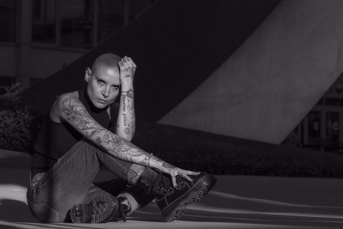 Frank35256045's tweet photo. #portraitphotography #woman #beauty #skin #industry #mallorca #barcelona #ibiza #posing #face #model #blickfang511photography #strongwoman #amazingmodel #pictureoftheday #followme #tattoomodel #tattoo #city #frankfurt #portraitphotography #portrait https://t.co/ZxxUhERHzM