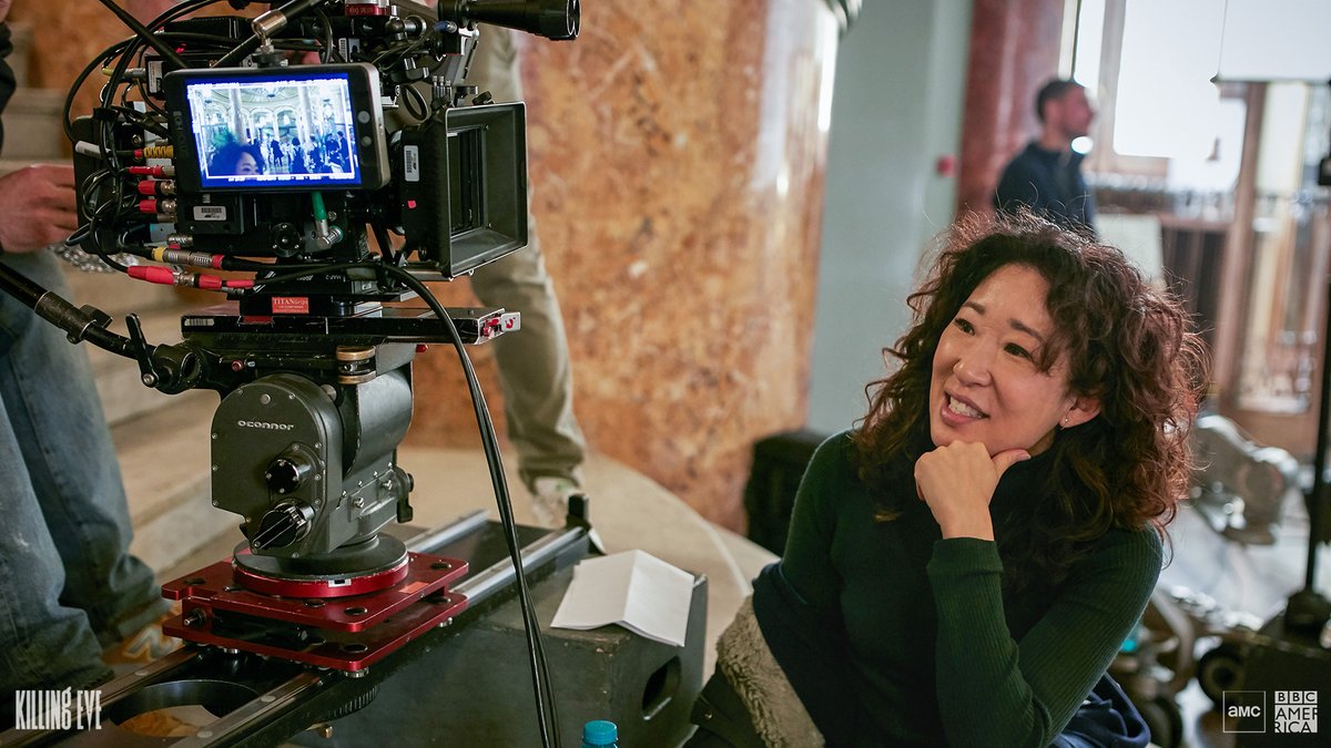 KillingEve's tweet photo. Lots of smiles behind the scenes on Killing Eve's first season finale, "God, I'm Tired". #KERewatch https://t.co/GLJ0bqNfTu