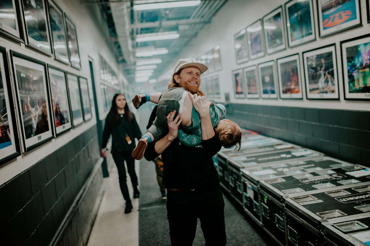 thelumineers's tweet photo. I (@wesleyschultz82) just added "Vienna" by Billy Joel to our playlist: https://t.co/gDQpnVlYjh 

When we were in Vienna I covered this song.. This song sorta got lost in the shuffle of the mess of hits that Billy has written... https://t.co/DAy2881b8B