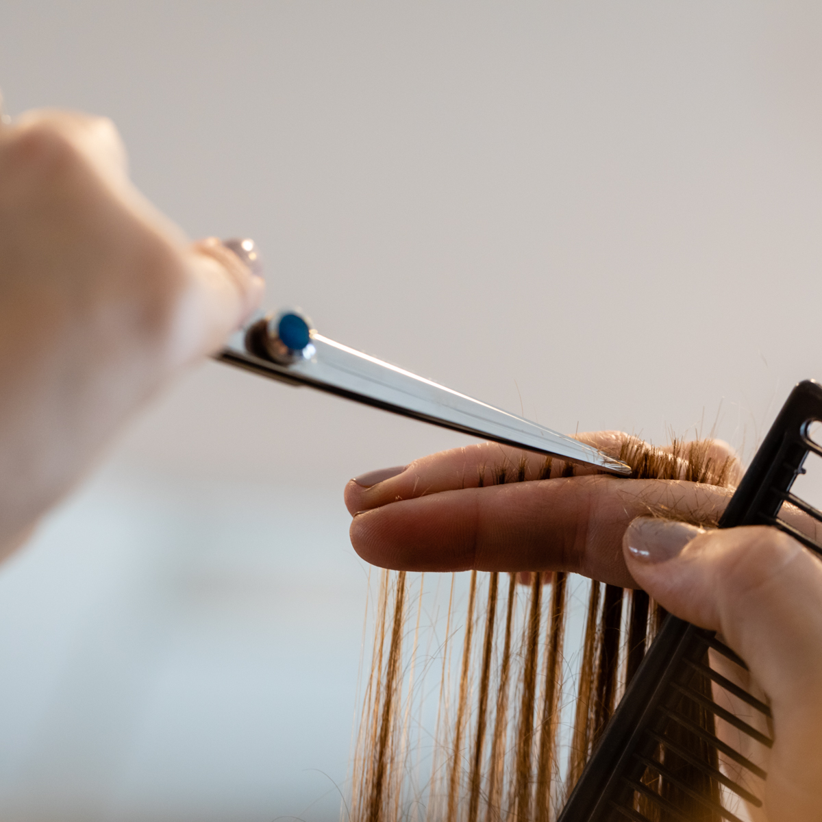 StanParente's tweet photo. Your hair deserves the best. If you're in need of any suggestions or would like to set up an appointment, give us a call: (425) 432-5920. https://t.co/ZJhIWo62wA