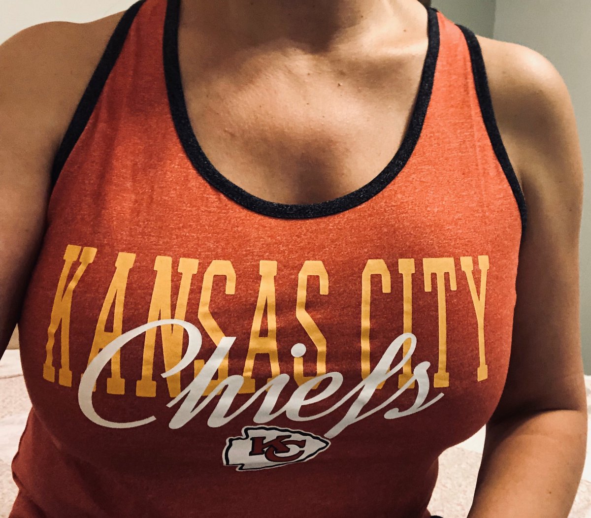 HottiesKc's tweet photo. Shoutout to @SpyderStl 😘
#Vixen 
#HotWife 
#STLswinger 
#GorgeousBoobs 
#PiercedNips 
#ShowMeHottie 💯🔥 https://t.co/H85s3ICoWG