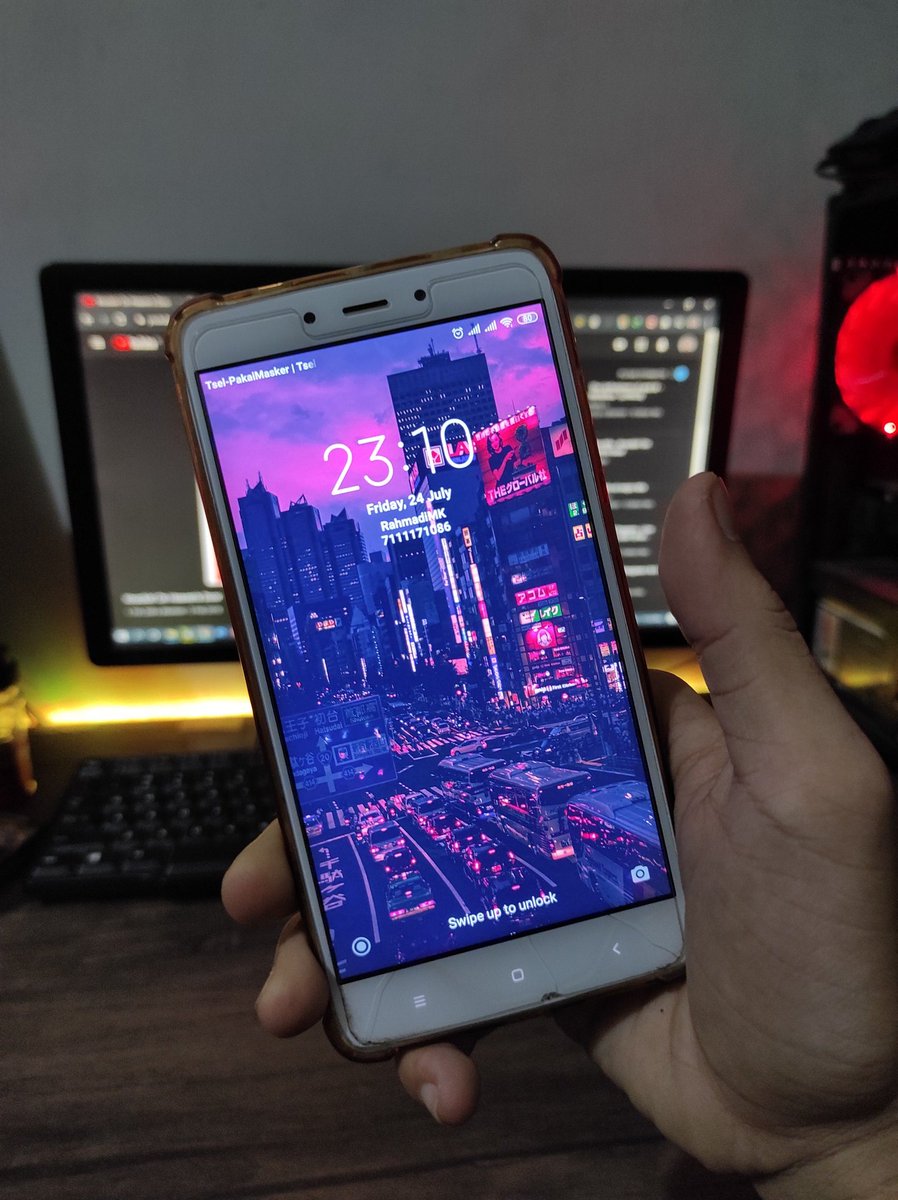 rahmadimk's tweet image. Makasih udah nemenin 4 apa 5 tahun wkwk tapi gak pensiun yah kamu, mengabdi sampai mati ok
#redminote4x