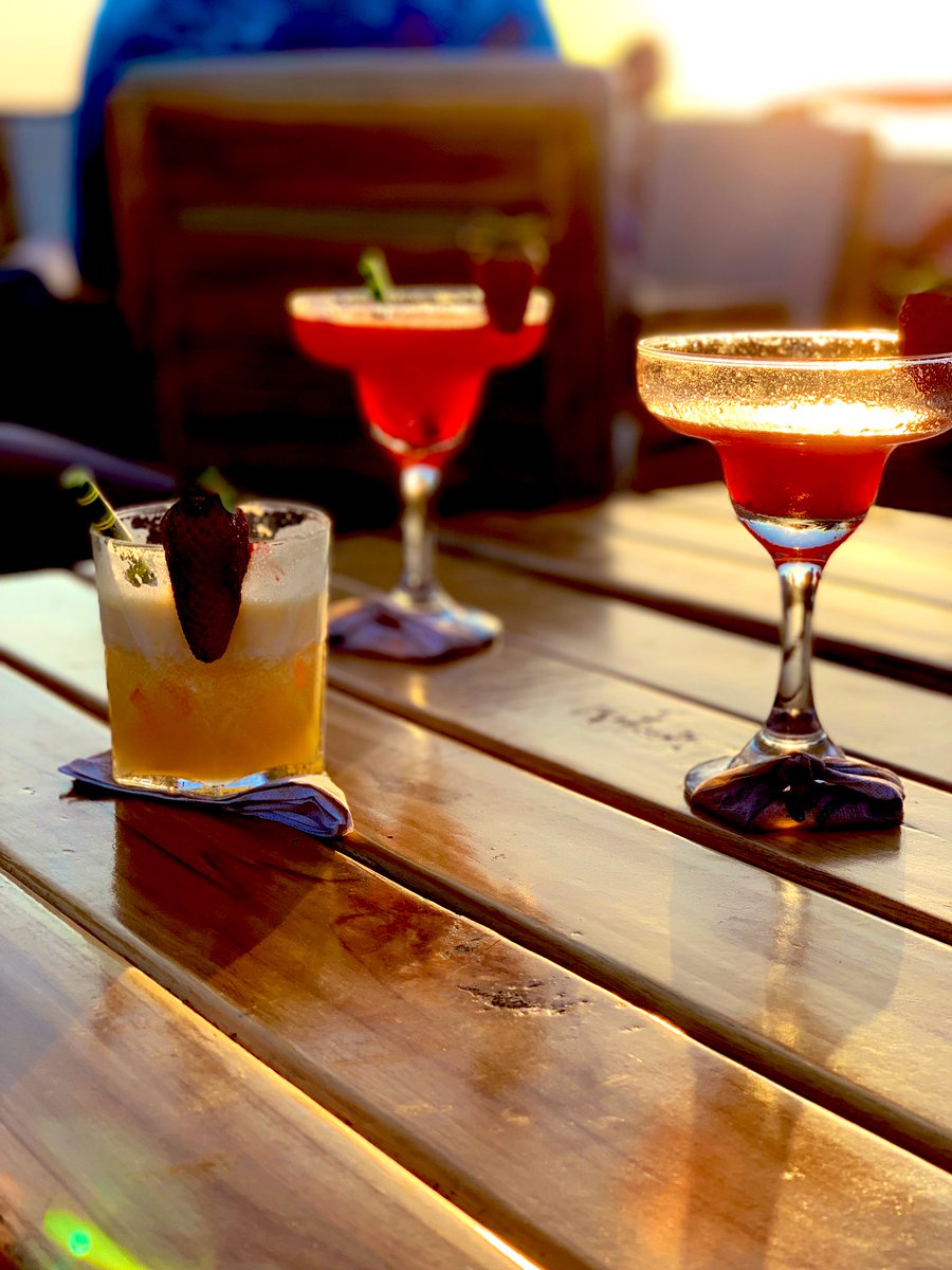 Oh how I miss going on vacations to Colombia. <a href="/oneplus/">OnePlus</a> <a href="/JonFreier/">Jon Freier</a>