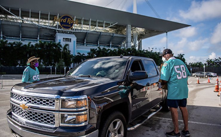 Miami Dolphins Foundation & Community Relations tweet media