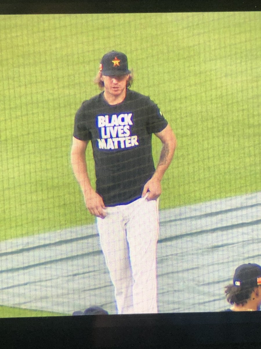 astros wearing blm shirts