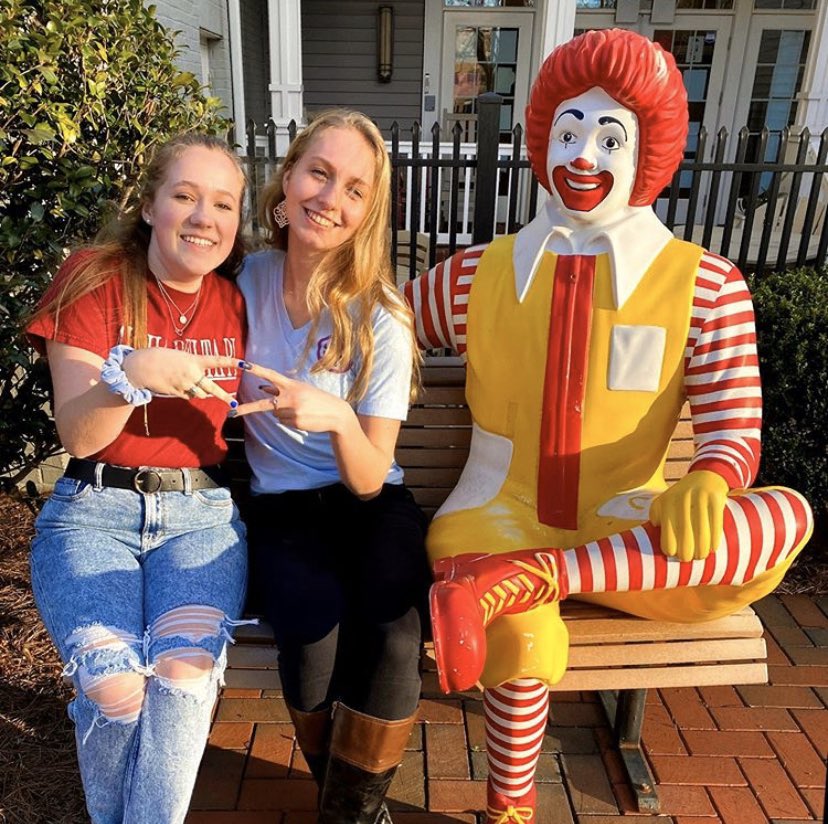#flashbackfriday to visits at the @rmhwinstonsalem  , but just bc we aren’t there, doesn’t mean we can’t help! Here’s some ways to donate to your local rmh:

✦ save pop tabs &amp; donate them ! 
✦ donate toys in their packaging! 
✦ donate personal care items!