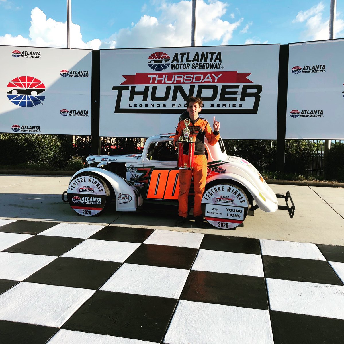 Great week here at AMS led all the laps in the first race to take the win and in race 2 started P2 with invert fell back to P4 on the start wheeled it around everybody else to get a P2 finished just needed more laps to get the win. Thanks Noah Cornman @fojfoundation <a href="/RaceFace_BD/">Race Face Brand Development</a>