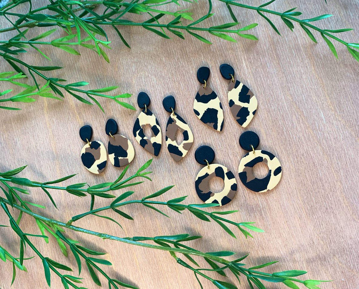 alainaklairese's tweet photo. You guys I just launched my Etsy today for my lil earring business!! Pls check it out https://t.co/908Ka6xX06 Plus 20% off with the code “BERRY20” till the end of July💕💕 https://t.co/QHh5HyJrrK