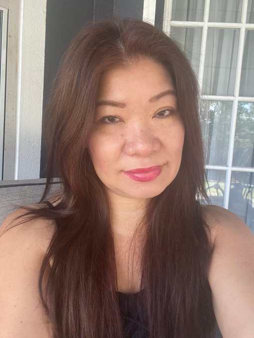 Cum check me out here https://t.co/VXmHA30xHf https://t.co/8UVUwK0Zz4<a href="/tag/mvsales"class="tags"><span>#mvsales</span></a>