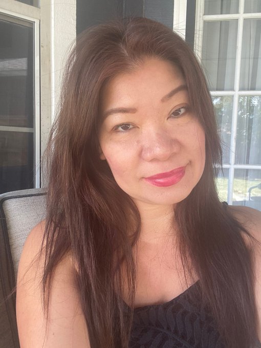 Cum check me out here https://t.co/VXmHA30xHf https://t.co/8UVUwK0Zz4<a href="/tag/mvsales"class="tags"><span>#mvsales</span></a>