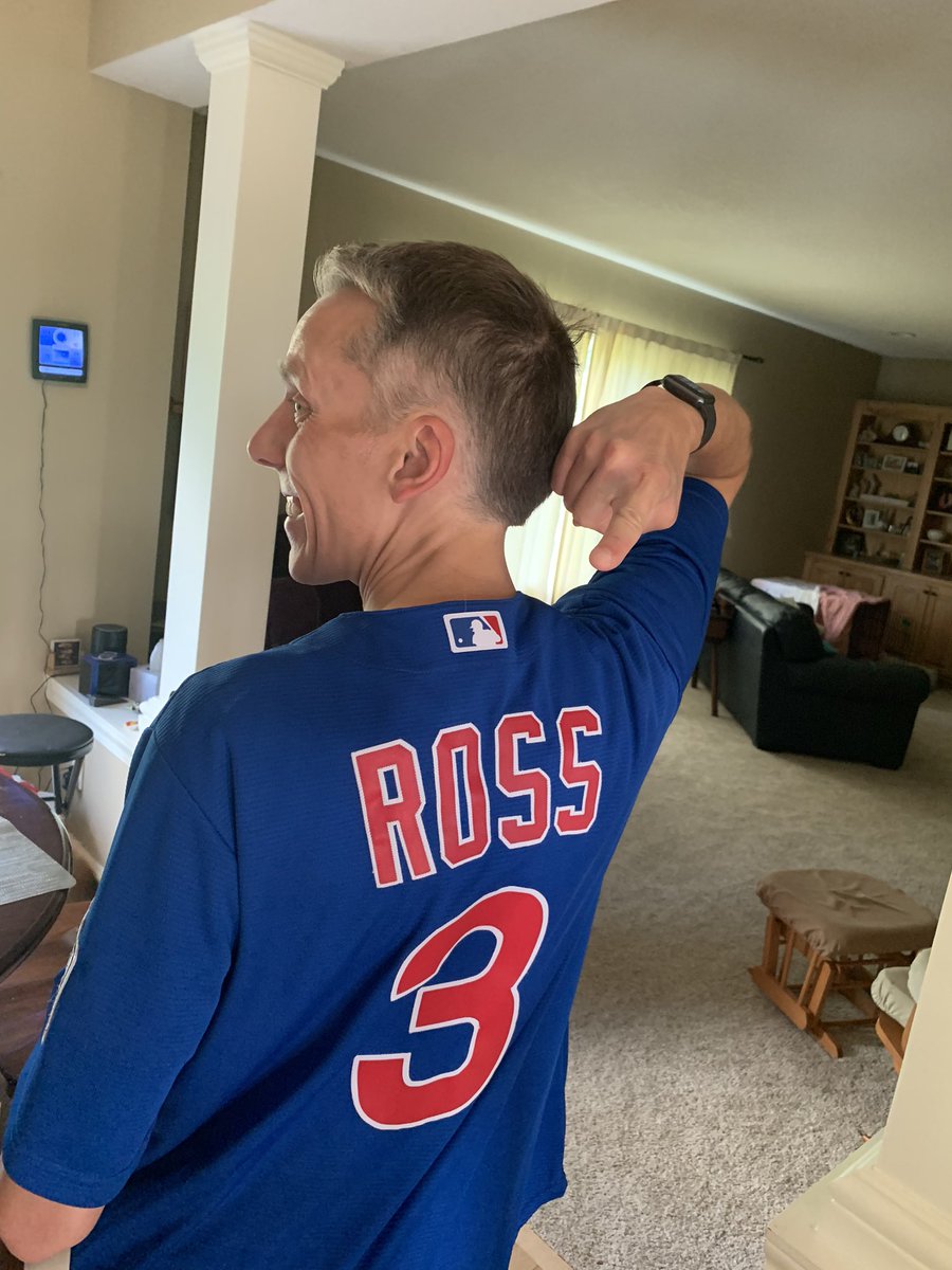 PrettySchmidtty's tweet photo. @D_Ross3 good luck tonight! You’ve got some big fans cheering you on from Minnesota! @Ted_Schmidt https://t.co/C7Ei9QSzxG