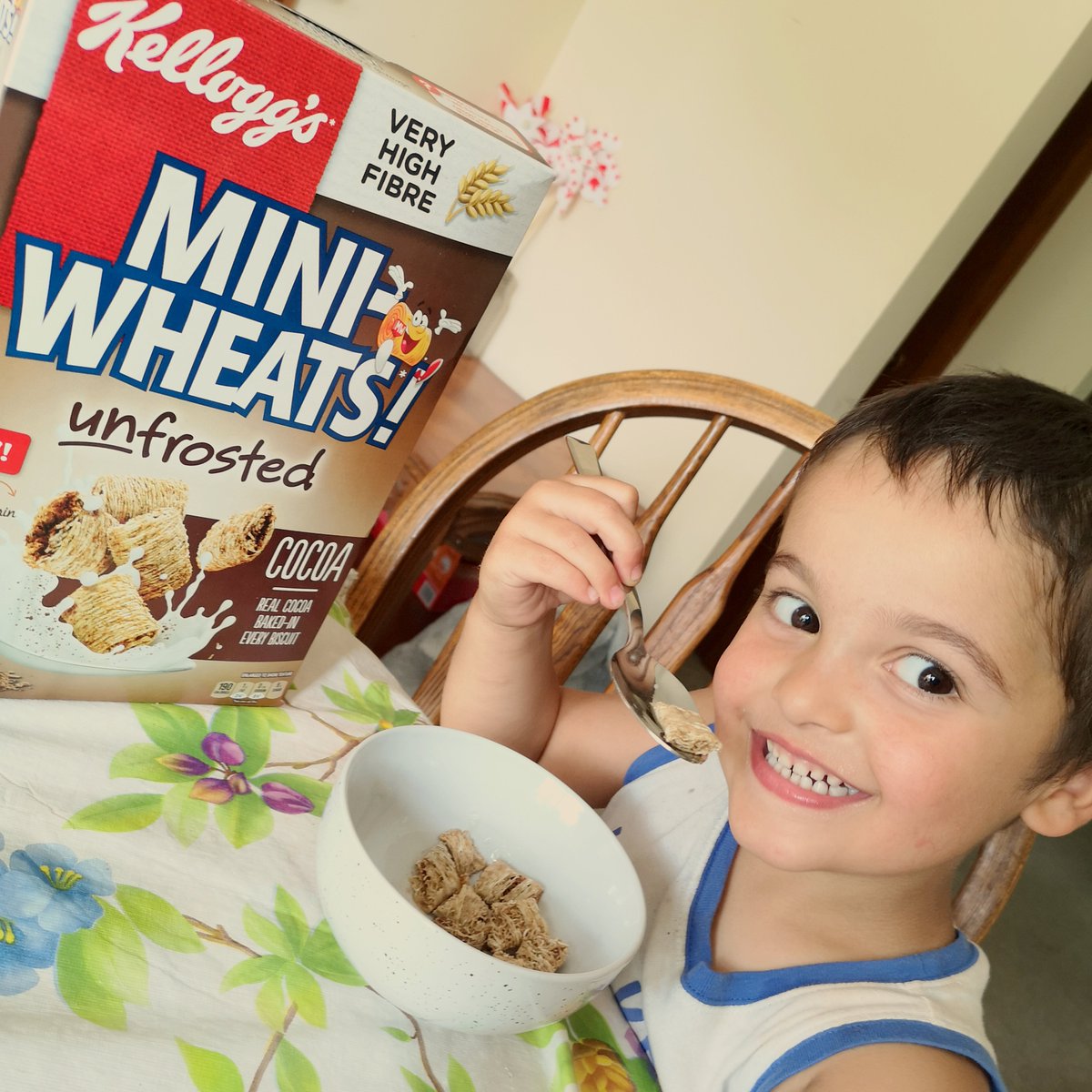 Passed the taste test!
#MiniWheatsUnfrostedCocoa #BigFoodForBigDays #gifted #giftedproduct @miniwheats_ca @Influensterca https://t.co/HXeo6HlQe7
