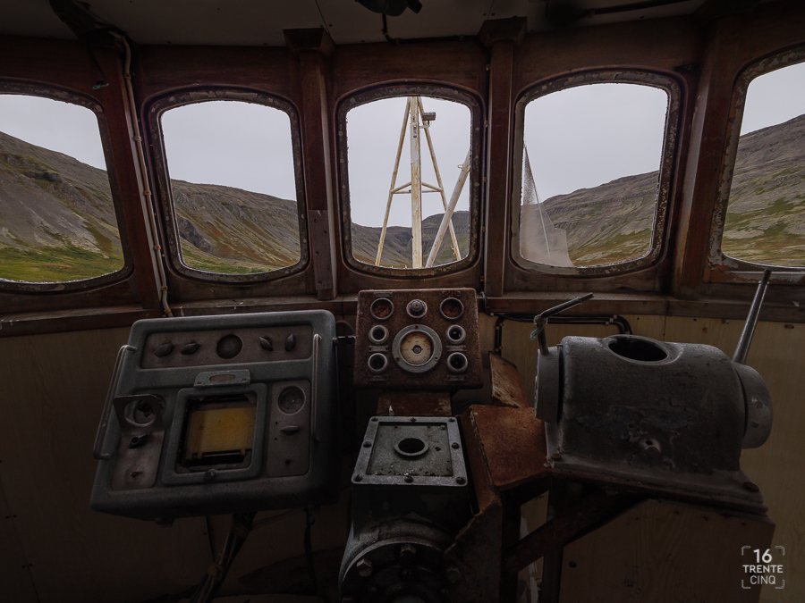 16trentecinq's tweet photo. Le plus vieux bateau en acier d'Islande
Garðar BA 64 navire baleinier conçu en 1912 (reconverti pour la pêche au hareng)
Le navire s'est échoué en 1981
#islande #Garðar #BA64 https://t.co/fv6cPDbJZN