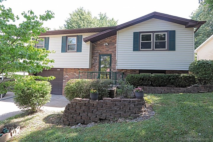 hvol's tweet photo. Single Family Home for sale in
Cape Girardeau MO 63701
#CapeGirardeau #RealEstate #HomesForSale #Missouri #MLS #HouseViewOnline
https://t.co/SXOFILAyqE https://t.co/BrcmQlKU4B