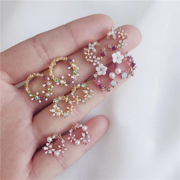 coracora_'s tweet photo. So good I had to share! Check out all the items I'm loving on @Poshmarkapp from @elie_chriselie #poshmark #fashion #style #shopmycloset #think #candies: https://t.co/CYqfB7cteG https://t.co/KWOpm7JfMO
