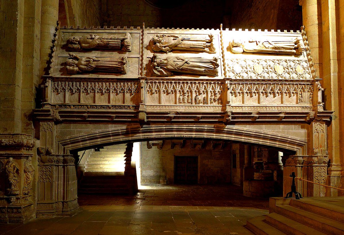 Detail, 2 arches with sepulchres of kings of the Crown of Aragon, built 1359 to 1380 by Jordi deDeu, at the church of Royal Monastery Saint Mary Poblet, Spain