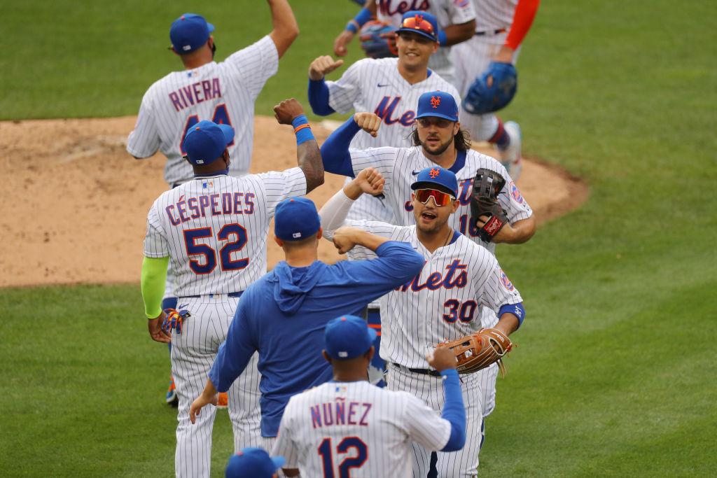 Mets's tweet photo. Today was a good day. #MetsWin #LGM https://t.co/u1QDHSvn6h