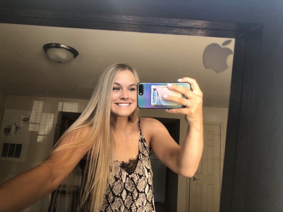 kblackburn45's tweet photo. new avi + anotha one https://t.co/7nmb2mnlVd