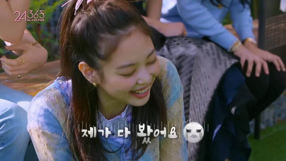 JENNIERATIONS's tweet photo. [SCREENCAPS] 200725 #JENNIE on 24/365 with #BLACKPINK Episode 4 - out now on @BLACKPINK's official YouTube channel.

— Jelly Inc employees play a telepathy game for lunch ingredients!

Eng subs available!
🔗 https://t.co/uJRNUOLydI

#블랙핑크 #제니 #HYLT @ygofficialblink https://t.co/kaHKHzqkRG