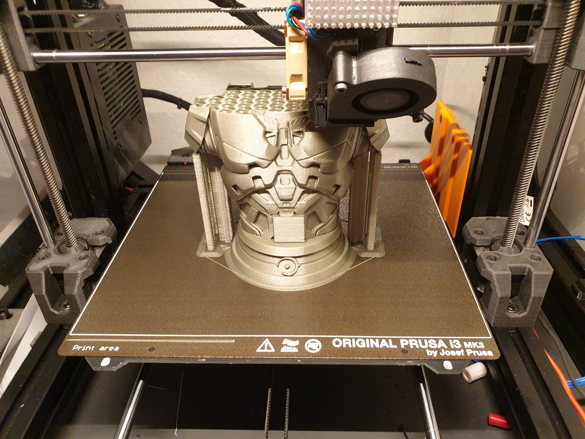 pcpointer's tweet image. Halo - Master Chief created by @fotismint printed with Prusament PLA Pearl Mouse from @prusament with 0.25 layer height in 13 hours. Size 120%

#pcpointer #zaribo #prusament #3ddruck #3Dprinting