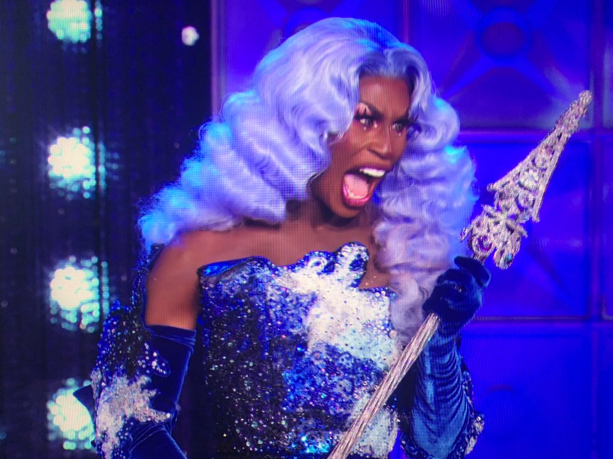 esaryeldin's tweet photo. Confiram aqui uma rápida reprise do sucesso, do primeiro e do último close da Win merecidíssima.
A @SheaCoulee mereceu.
#AllStars5 #SheaWinner #SheaCouleé #Shea #allstar5 https://t.co/AxK7eFoLxb